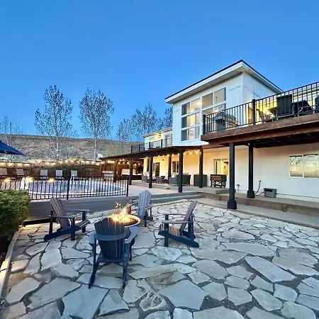 Villa Exclusive Retreats 6 Bed 6 Bath With Private Pool